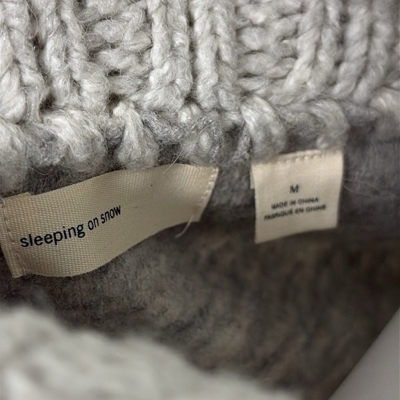 ANTHROPOLOGIE Sleeping On Snow Sweater Cowl Fringe Hem Wool M - Picture 8 of 9